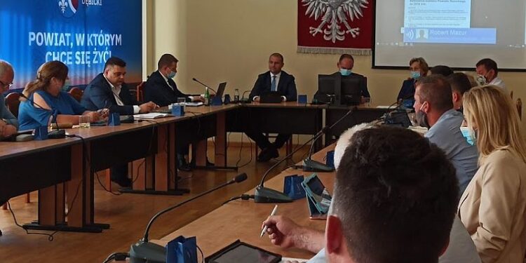 Dębica: Czas na zaufanie i absolutorium