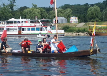 Sandomierz, Warszawa: V Rejs Niepodległości – sandomierscy wodniacy poprowadzą flotyllę.