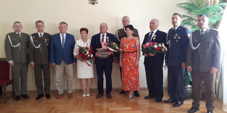 Koprzywnica: Wręczono Złote i Srebrne Medale za Zasługi dla Obronności Kraju.