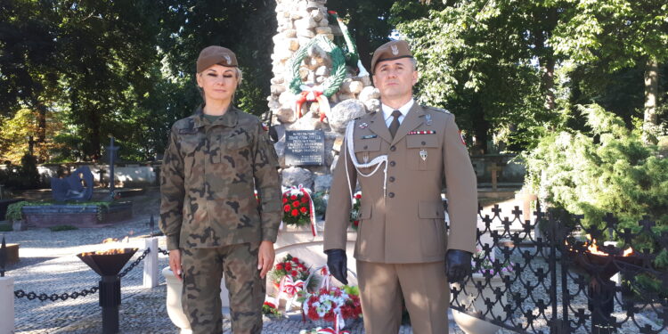 Sandomierz: Terytorialsi uczcili pamięć powstańców warszawskich.