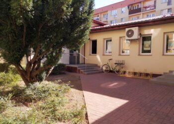 Tarnobrzeg. Powstanie letnia czytelnia przy Bibliotece pedagogicznej