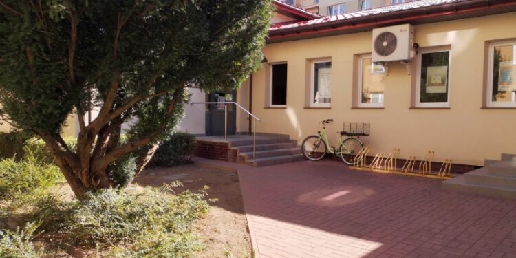 Tarnobrzeg. Powstanie letnia czytelnia przy Bibliotece pedagogicznej