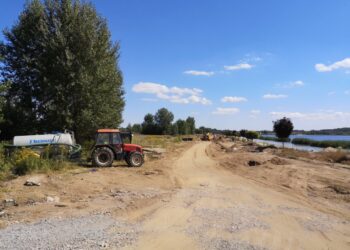 Tarnobrzeg. Postępują prace nad Jeziorem Tarnobrzeskim