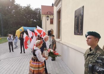 Tarnobrzeg. Uroczystości w rocznicę wymarszu ochotników dzikowskich