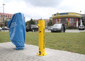 Mielec: Kolejne dozowniki do dezynfekcji .