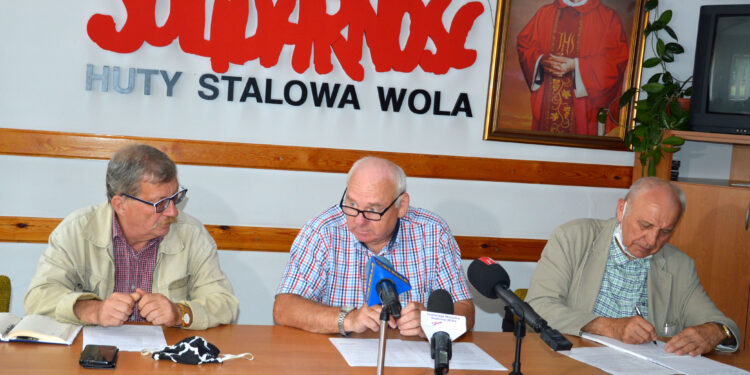 Stalowa Wola: Związki zawodowe o planowanych zwolnieniach grupowych w LiuGong.