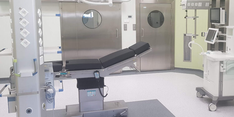 Stalowa Wola: Szpital uruchomił kolejne oddziały bez zabiegowych