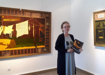 Sandomierz: 'Czarne słońce’ – malarstwo Jacka Rykały w BWA.