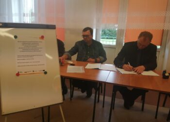 Gierlachów, Dwikozy, Sandomierz: Ostatnia szkoła w gminie będzie mieć salę gimnastyczną.