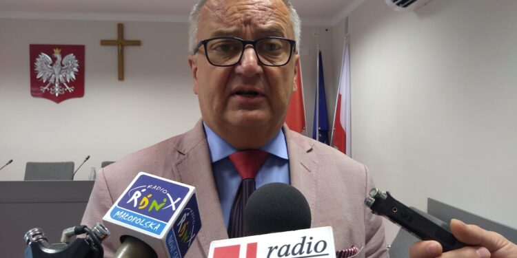 Mielec: Brak rozwiązań systemowych