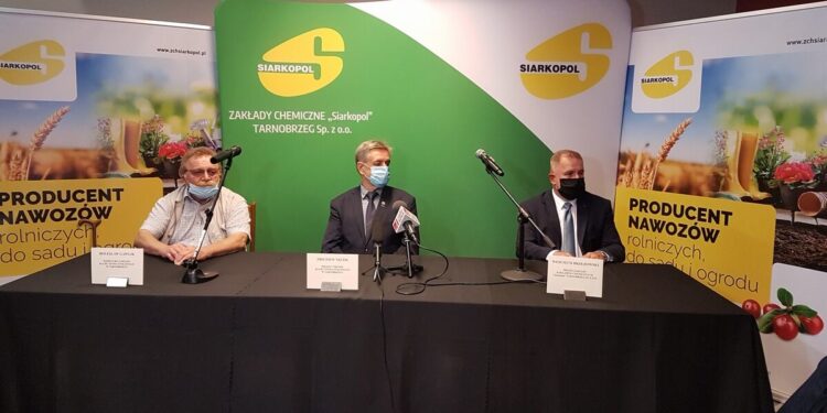 Tarnobrzeg. Tarnobrzeskie tenisistki z „Siarkopolem” w nazwie.