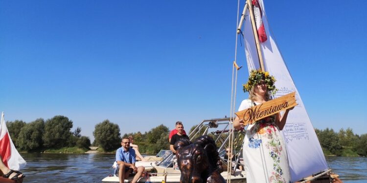 Baranów Sandomierski. Wieniawą po Wiśle