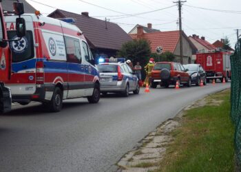 Grębów. Kolizja na Szlacheckiej.