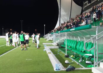 Stalowa Wola, Sieniawa: Wstydliwe porażki Stali i Siarki.