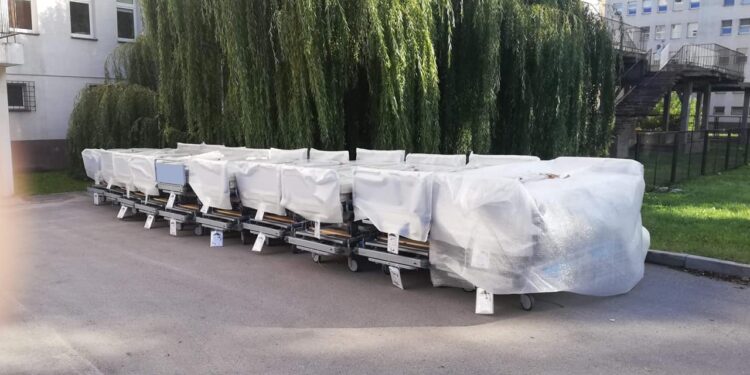 Sandomierz: Nowe łóżka trafiły do szpitala.