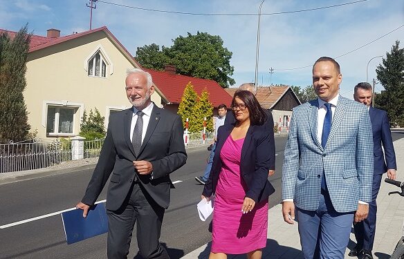 Kierowcy mogą już jeździć  w obydwu kierunkach ulicą Mickiewicza w Tarnobrzegu.