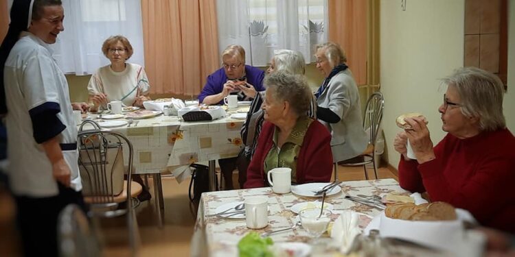 Dębica: Prawdziwy Dom Seniora