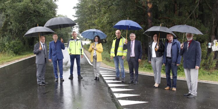 Powiat Niżański: Kolejna inwestycja drogowa z FDS zakończona
