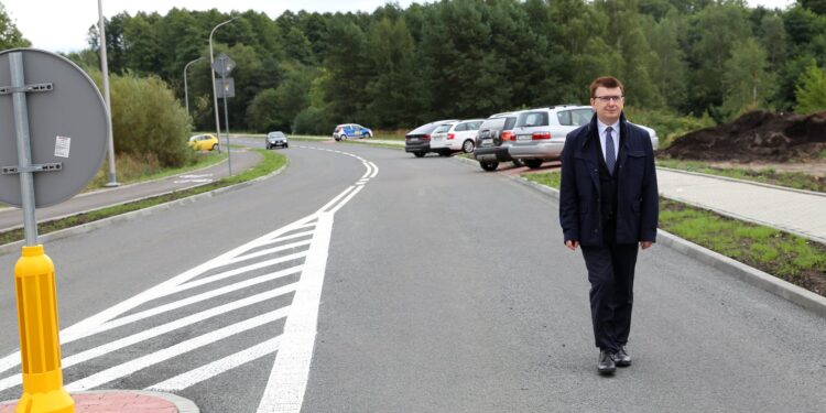 Ostrowiec Św.: Drogi po remontach