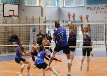 Mielec: Mielczanki sięgnęły po puchar turniejowy.