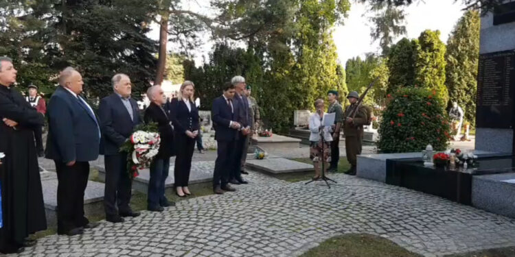 Stalowa Wola: Przypomnieli o zbrodni katyńskiej i agresji ZSRR na Polskę