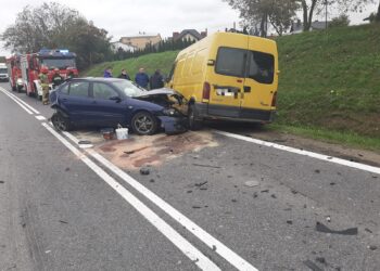 Klimontów: Zablokowana DK 9