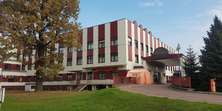 Tarnobrzeg. Koronawirus. Wynik wymazu dopiero po kilku dobach.