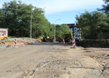 Ostrowiec Św.: Rondo na Denkowskiej