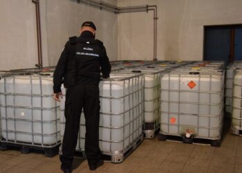 Region: Przekazana  kolejna  partia  alkoholu do walki z pandemią