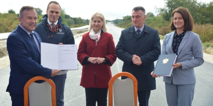 Stalowa Wola: Podpisano umowę na sfinansowanie budowy obwodnicy ze środków unijnych