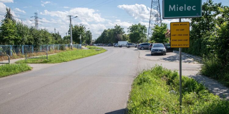 Mielec: Strefy wolne od LGBT