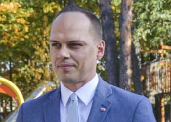 Stalowa Wola: Wiceminister Rafał Weber z dodatnim testem na COVID
