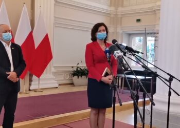 Mielec: Edukacja w zawieszeniu lub hybrydowo
