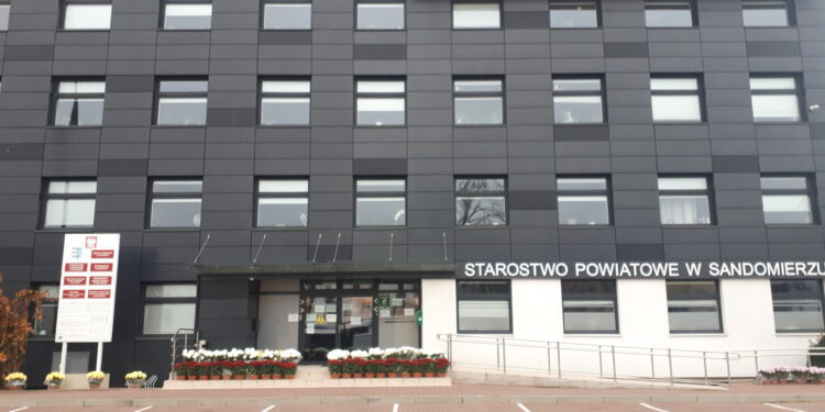 Sandomierz: 'Powiat sandomierski – Znaki Pamięci’.