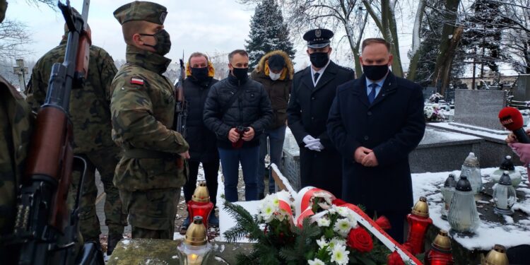 Sandomierz: 190 rocznica wybuchu powstania listopadowego – porucznik Ignacy Marynowski przywracany pamięci.