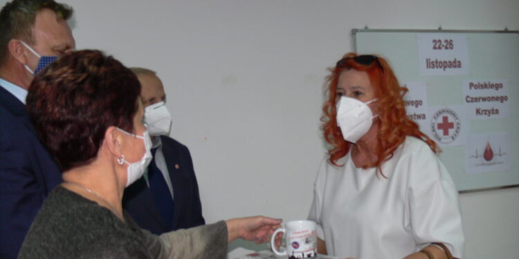 Sandomierz: Symboliczne obchody Dni Honorowych Dawców Krwi PCK.