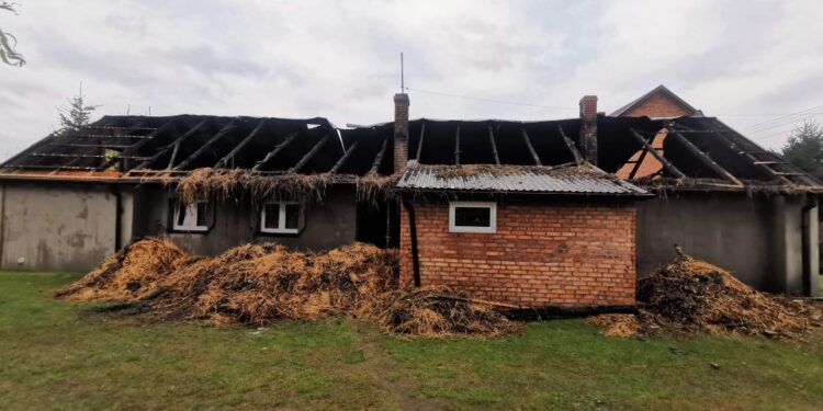Grębów. Pogorzelcy proszą o pomoc