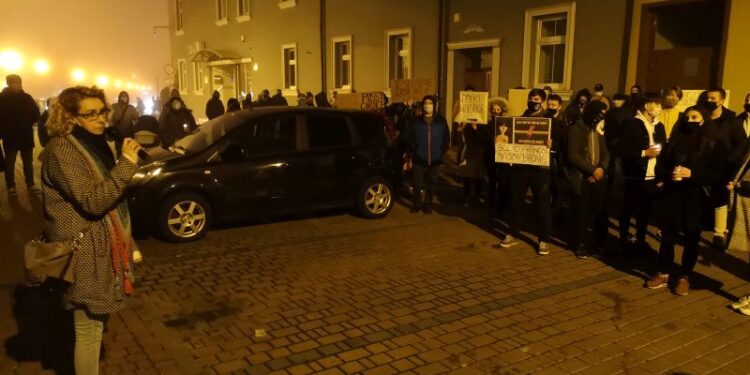 Tarnobrzeg. Cichy protest przeszedł ulicami miasta