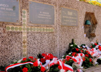 Mielec: Wniosek o wyremontowanie Ściany Pamięci