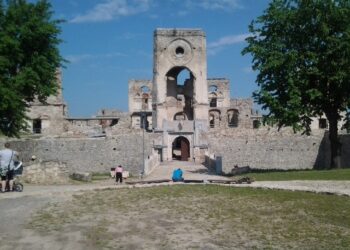 Opatów: Samorząd walczy o turystów