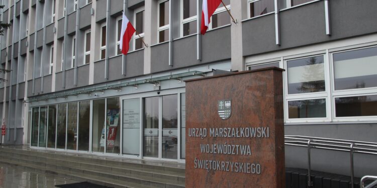 Świętokrzyskie: Zakupią pulsyksometry