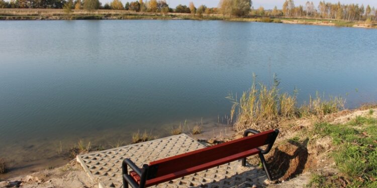 Gorzyce. Udogodnienia dla wędkarzy w Trześni