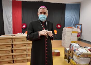 Sandomierz: Ponad 200 paczek świątecznych dla potrzebujących przygotowała Caritas.