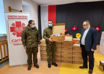 Sandomierz: Sandomierscy terytorialsi włączyli się w akcję „X Bożonarodzeniowa Paczka dla Bohatera”.