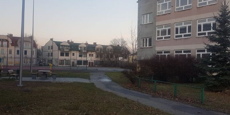 Tarnobrzeg. Plac w centrum pod zabudowę wielorodzinną?