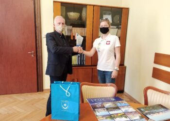 Tarnobrzeg. Nagroda za sukcesy dla Lilly May Niezabitowskiej.