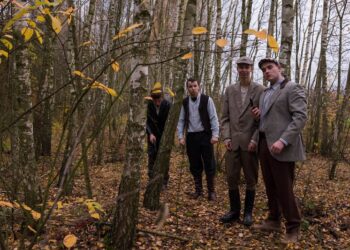 Chobrzany: Uczniowie liceum zagrali w reportażu o Podziemnej Organizacji Wojskowej.