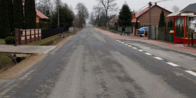 Powiat Niżański: Przebudowa drogi Jata – Zalesie zakończona