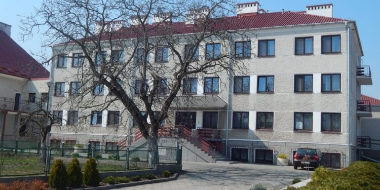 Tarnobrzeg. Zbierają na windę i salę terapeutyczną dla podopiecznych