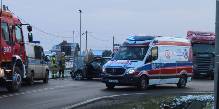 Gorzyce: Trzy osoby ranne po wypadku